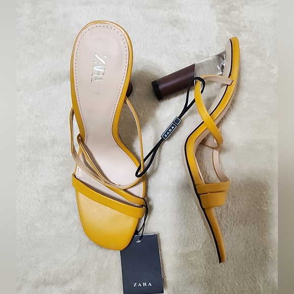 Zara Women's Heeled Mules - Picture 2 of 5